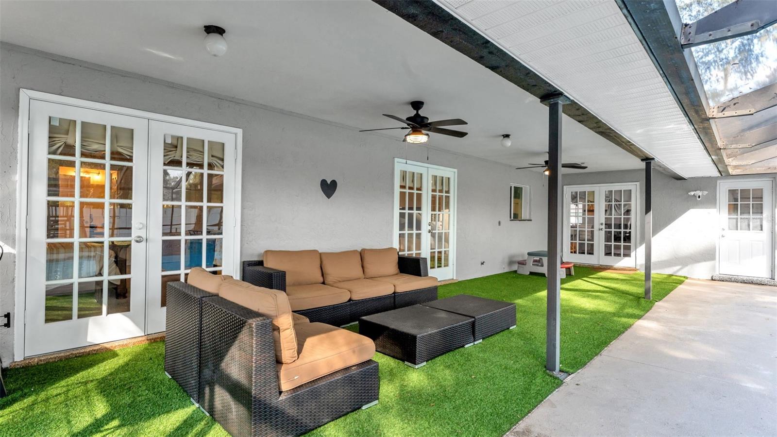 DEER BROOKE - Residential