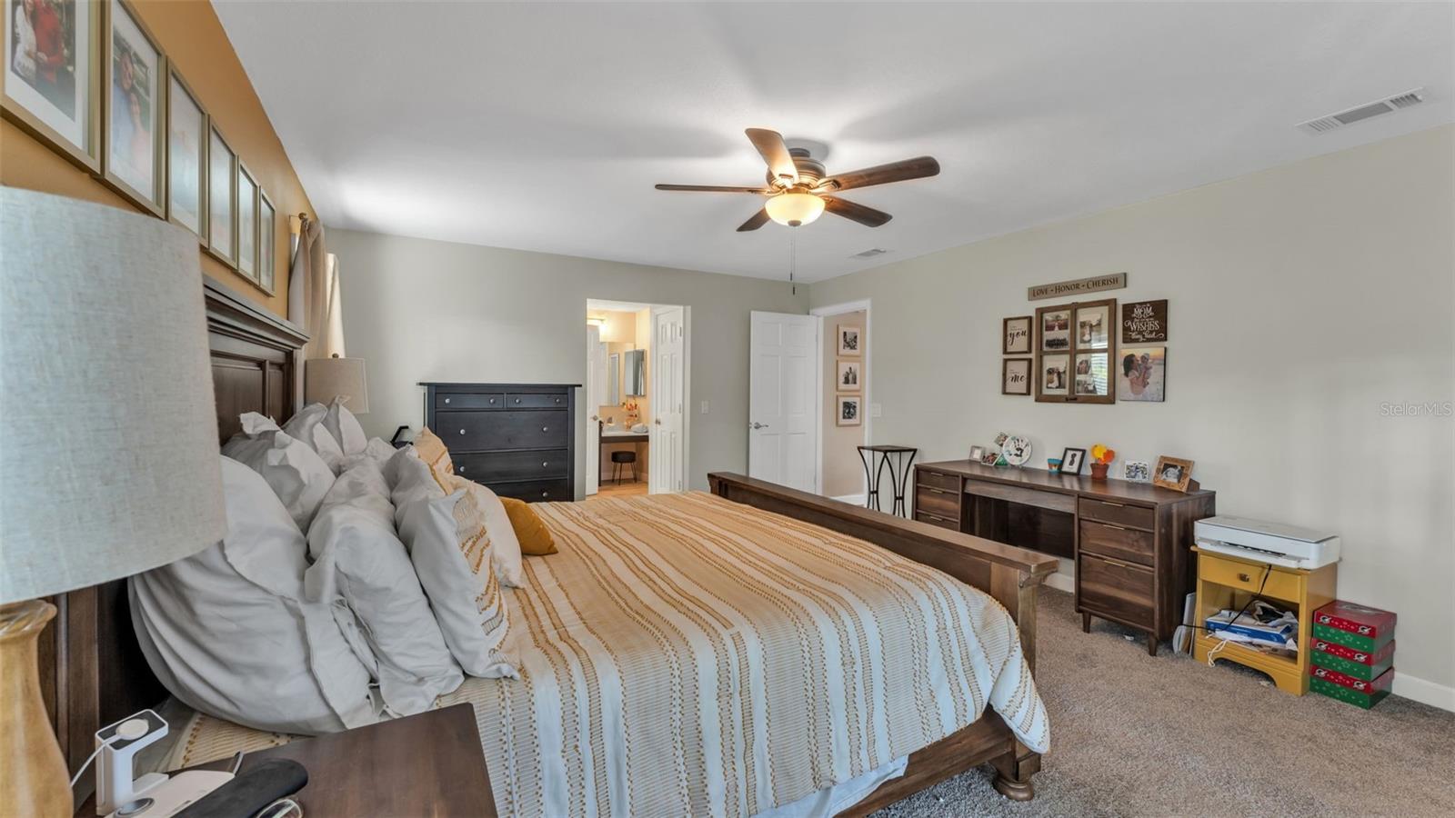 DEER BROOKE - Residential