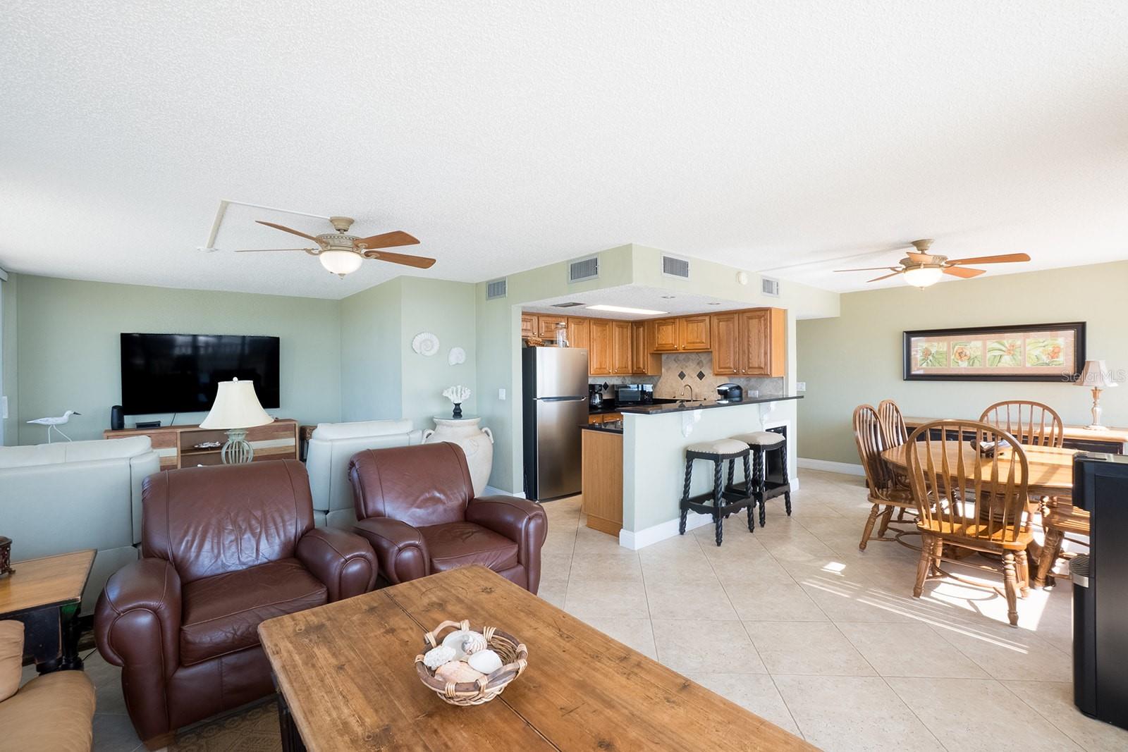 NAUTILUS CONDO - Residential