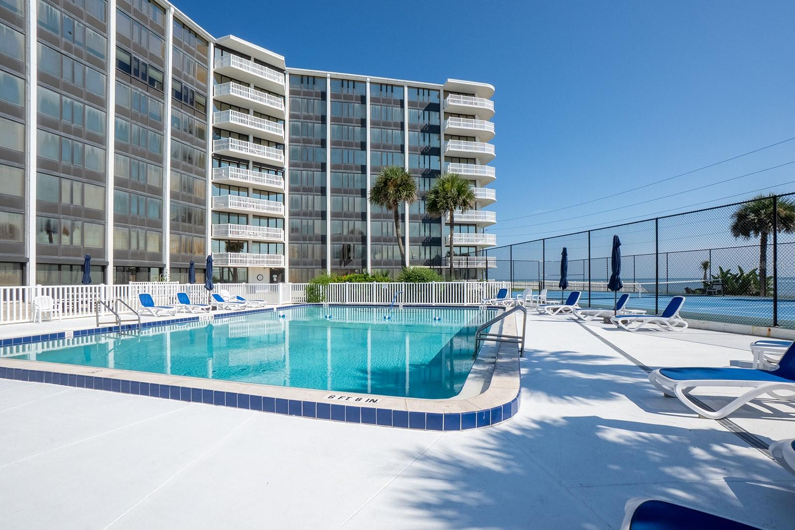 NAUTILUS CONDO - Residential