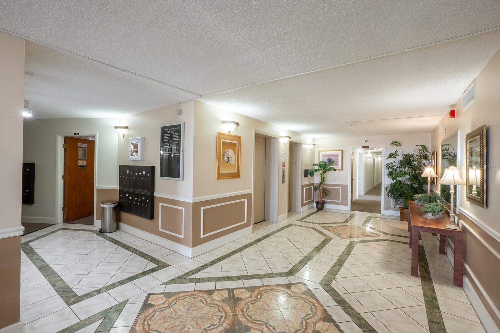 NAUTILUS CONDO - Residential