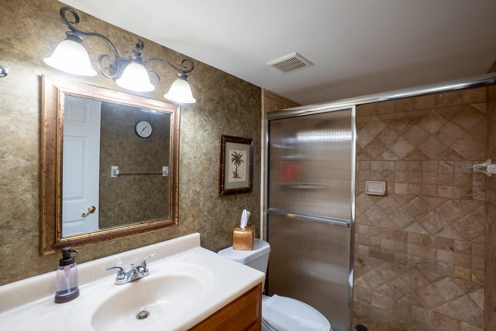 NAUTILUS CONDO - Residential