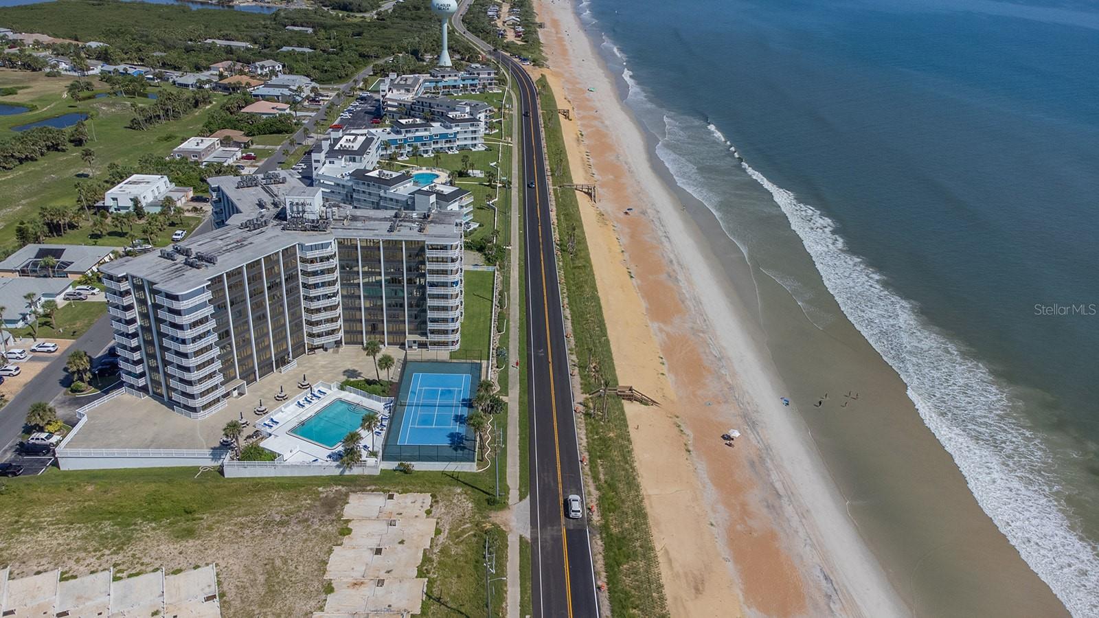NAUTILUS CONDO - Residential