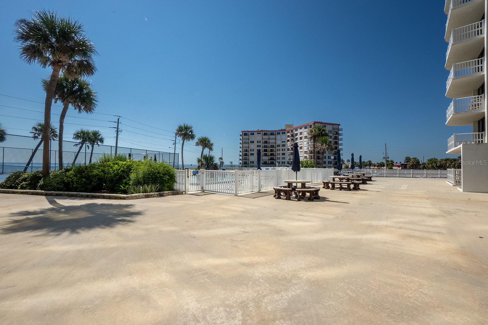 NAUTILUS CONDO - Residential