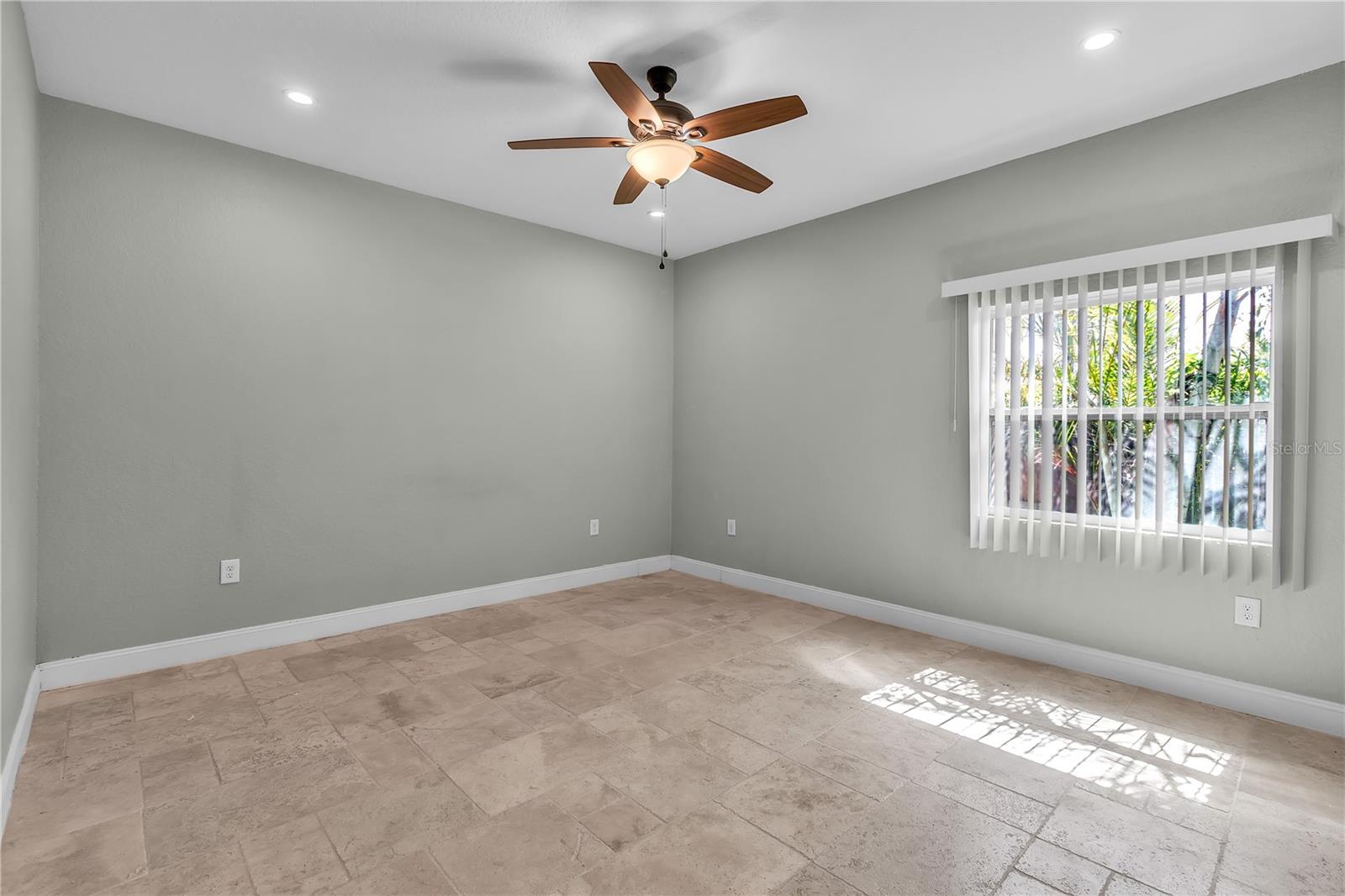 CARVER PARK - Residential