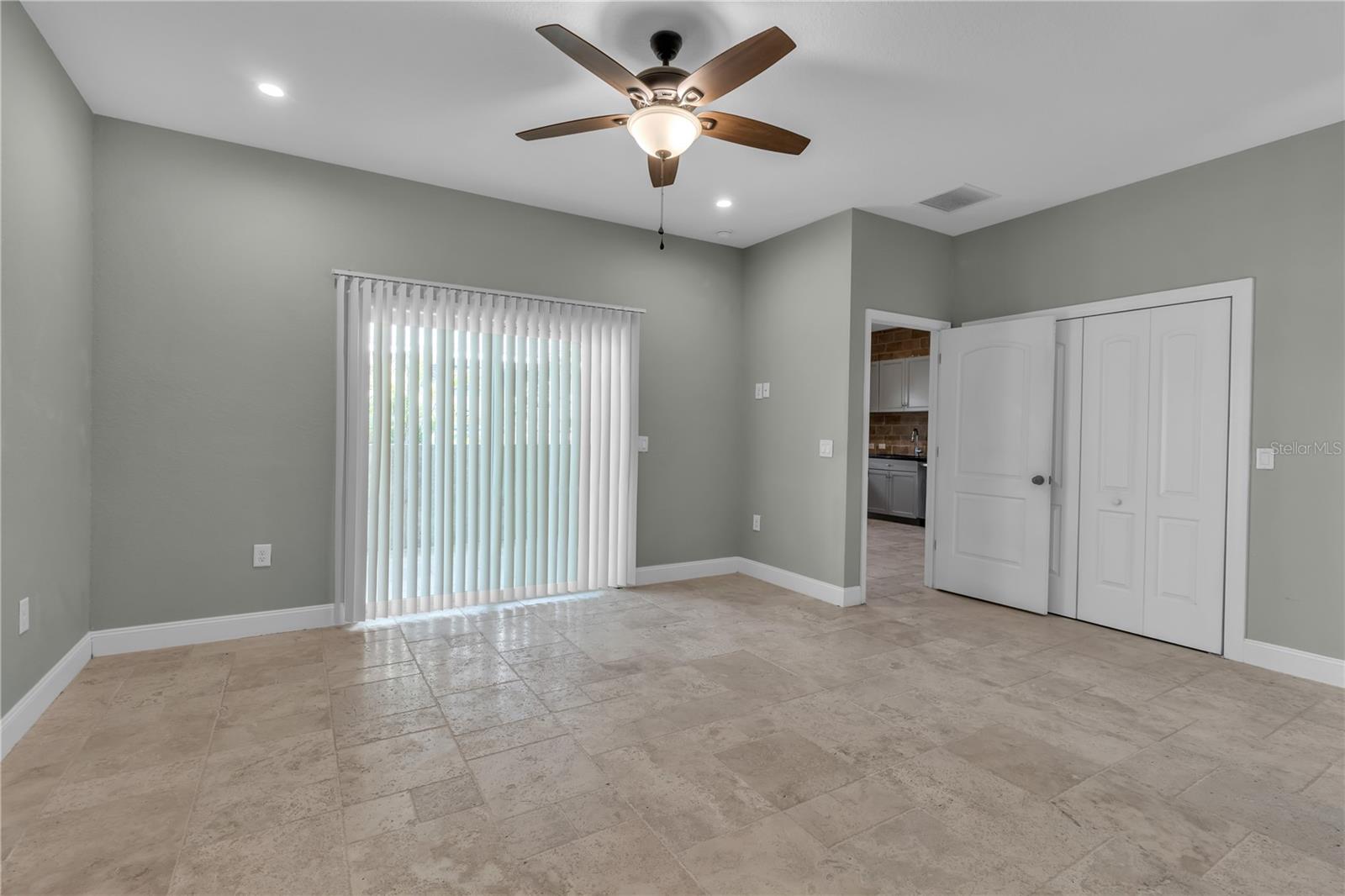 CARVER PARK - Residential