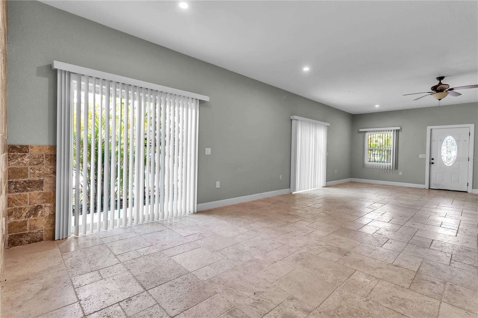 CARVER PARK - Residential