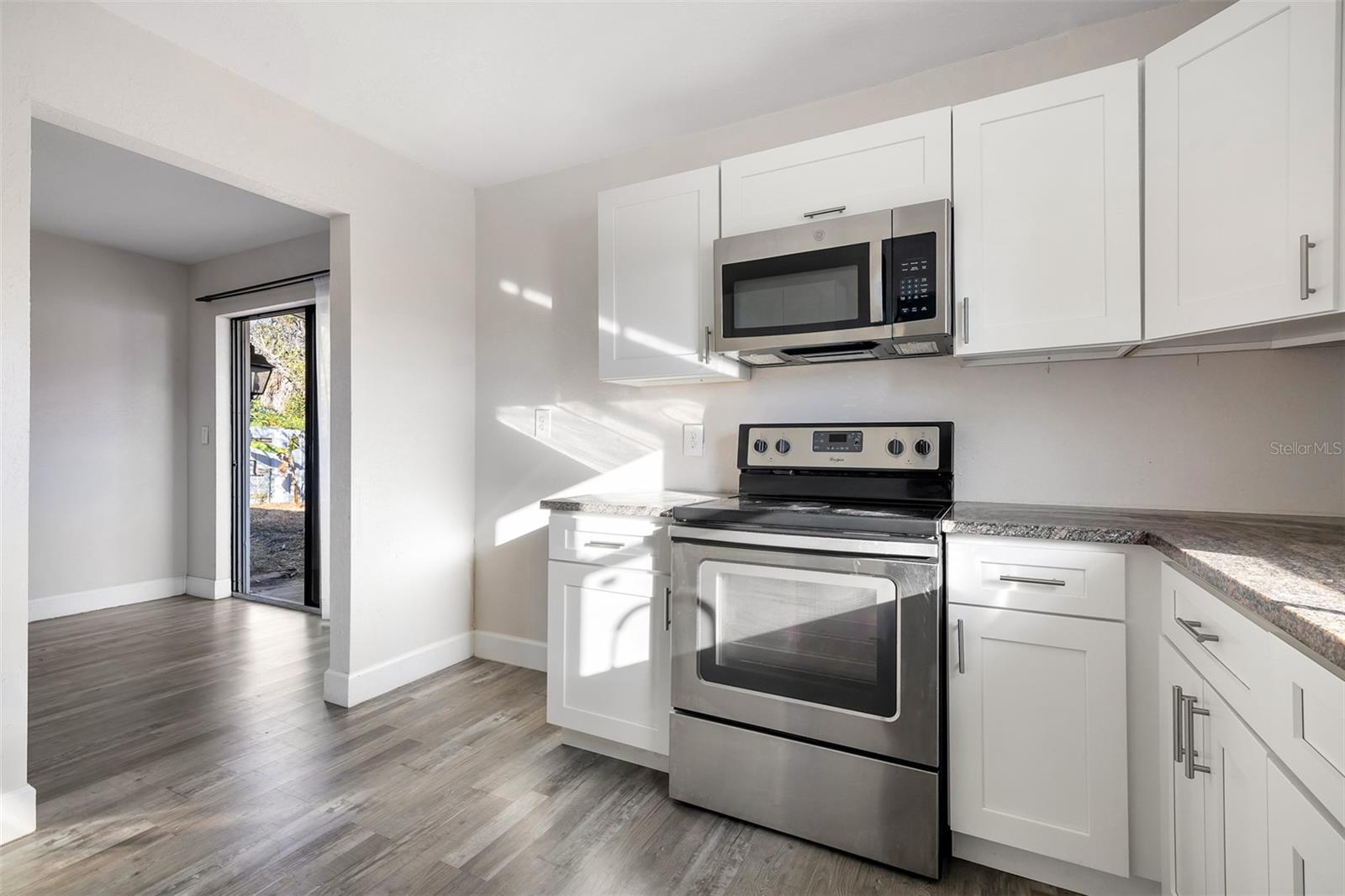 MELANIE MANOR SUB - Residential