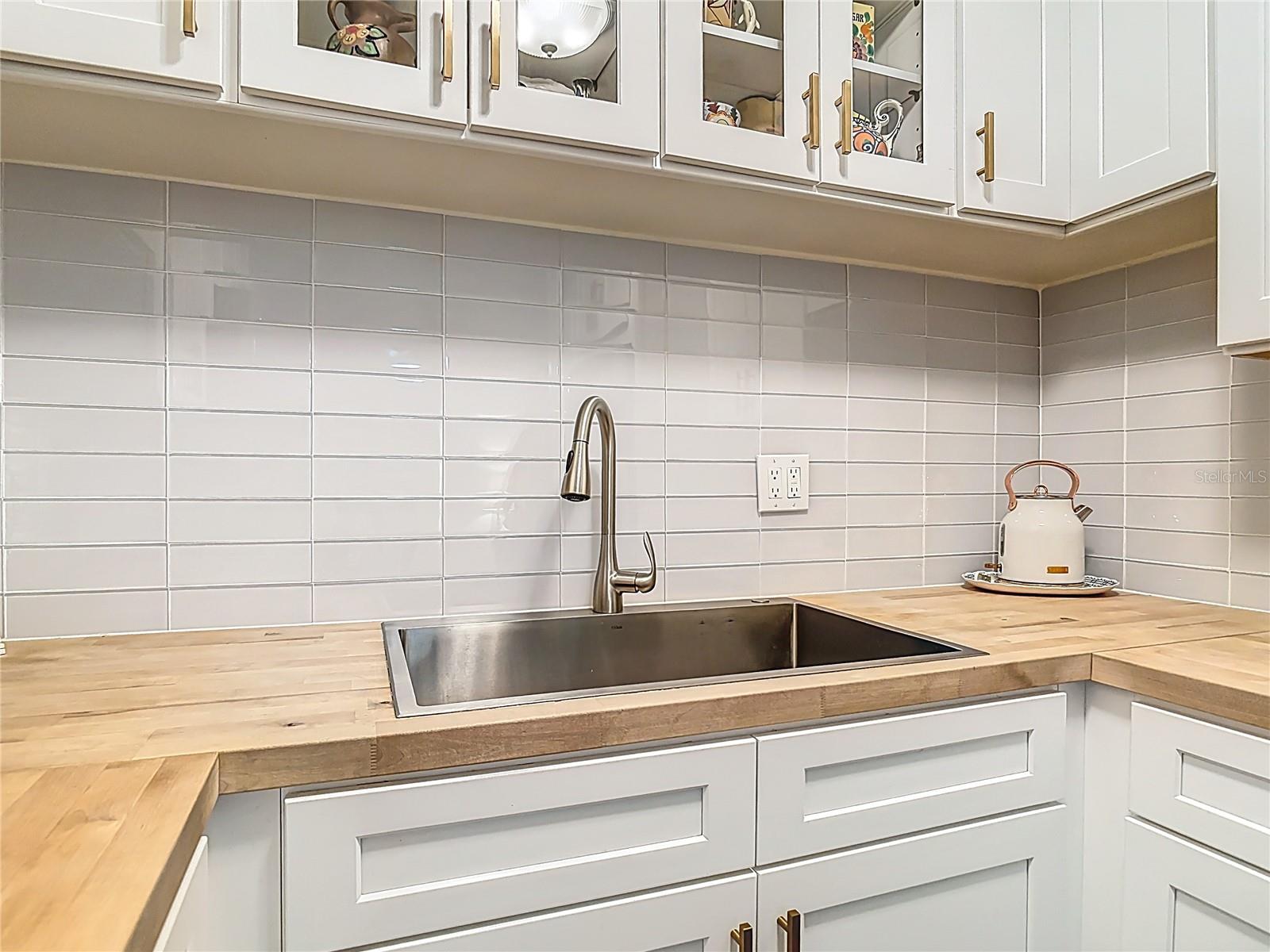 CORONADO COVE 01 - Residential