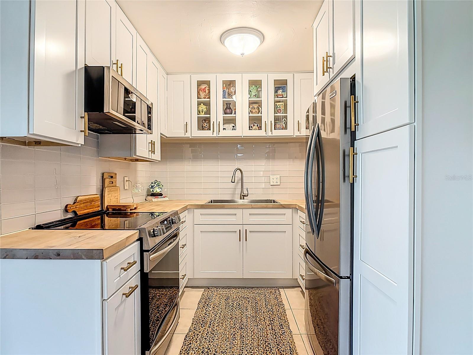 CORONADO COVE 01 - Residential