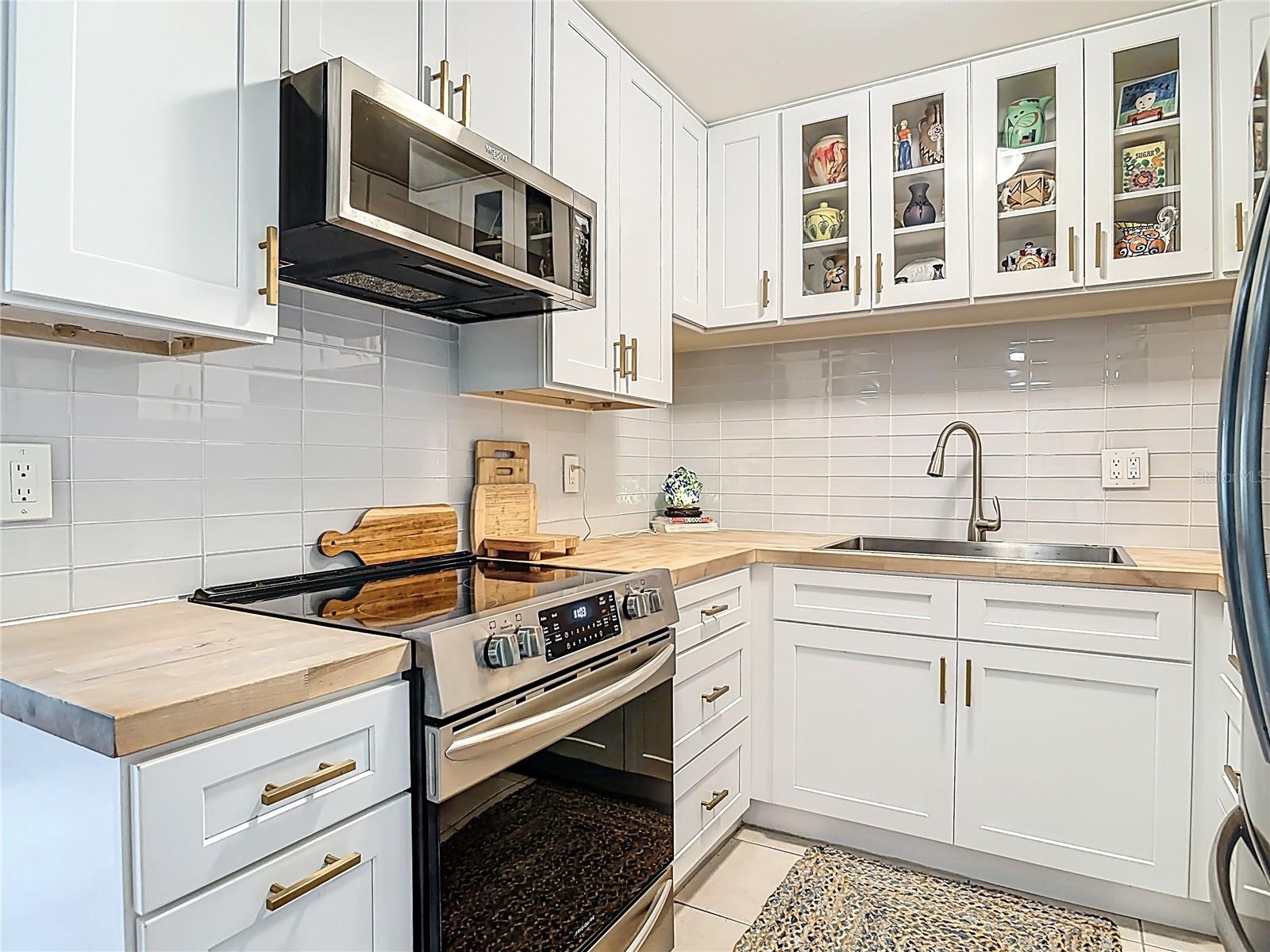 CORONADO COVE 01 - Residential