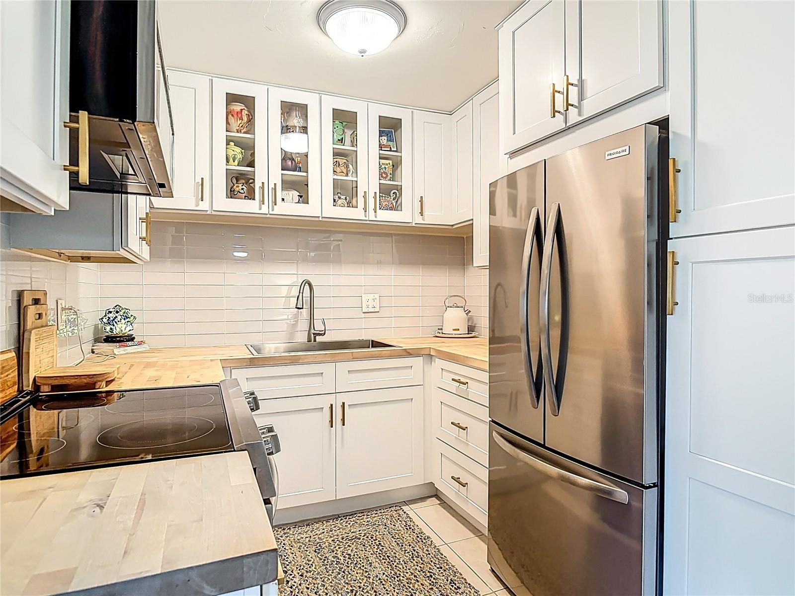 CORONADO COVE 01 - Residential