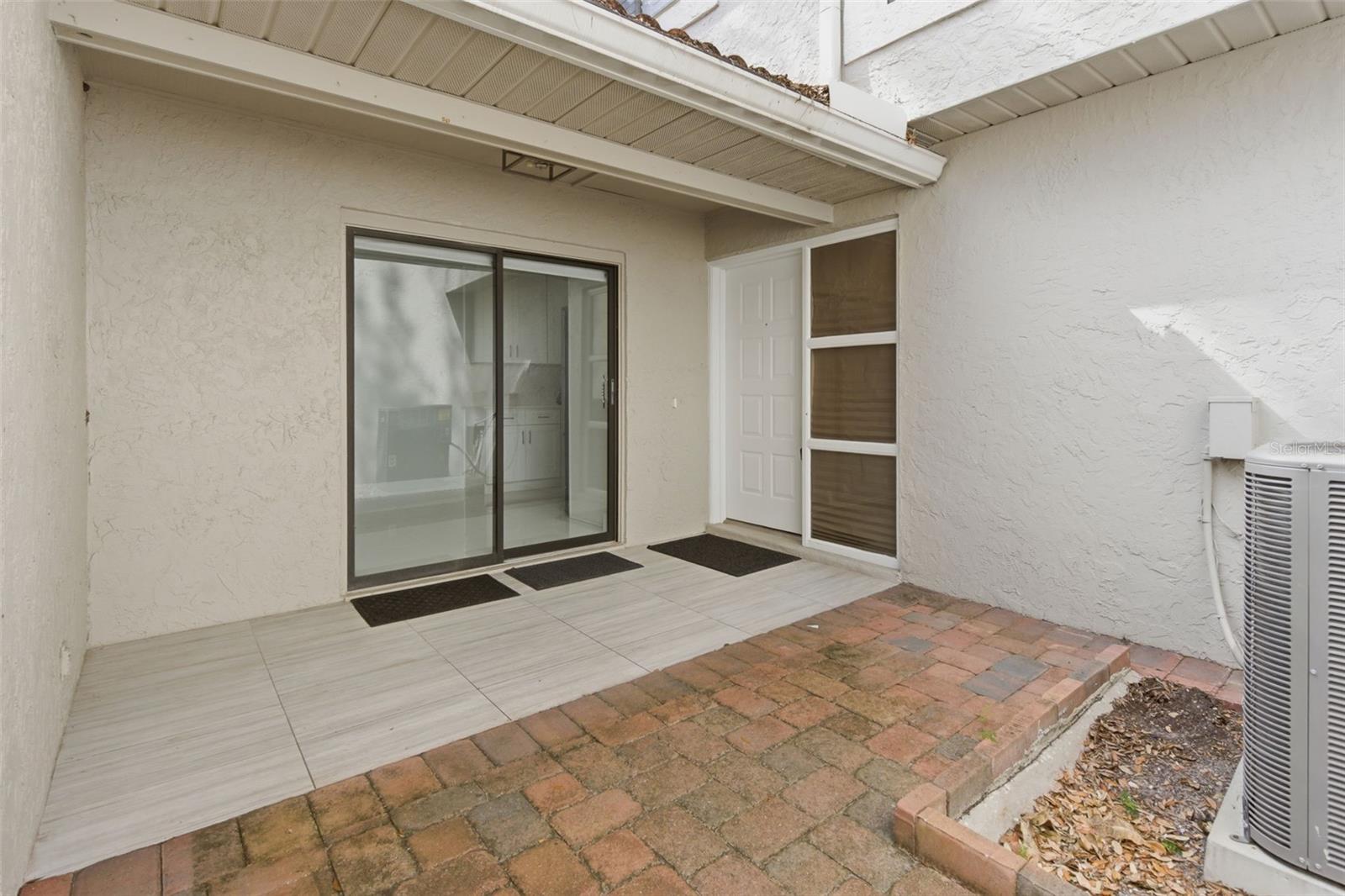 SANDPOINTE TWNHS SEC 02 - Residential