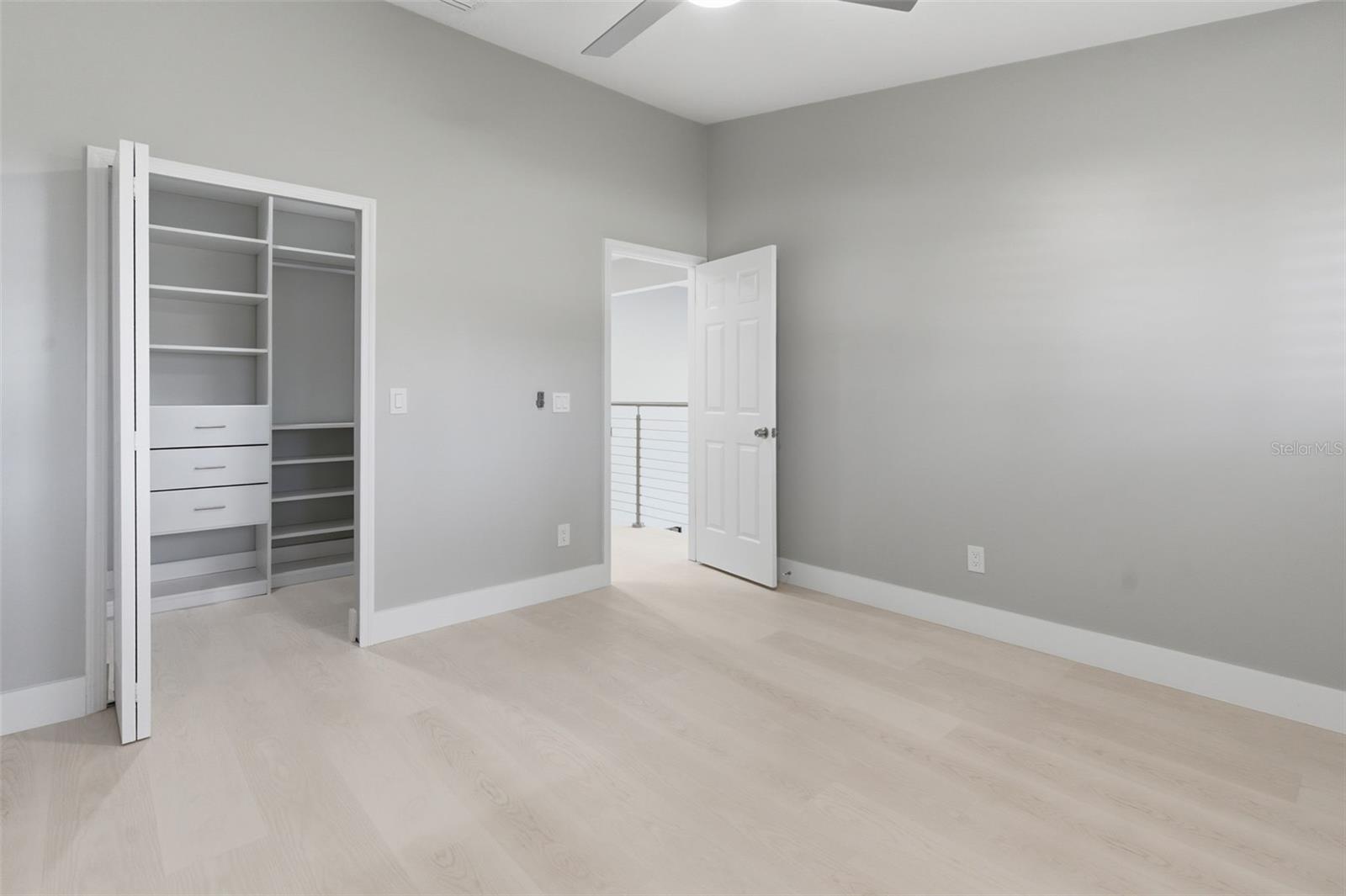 SANDPOINTE TWNHS SEC 02 - Residential