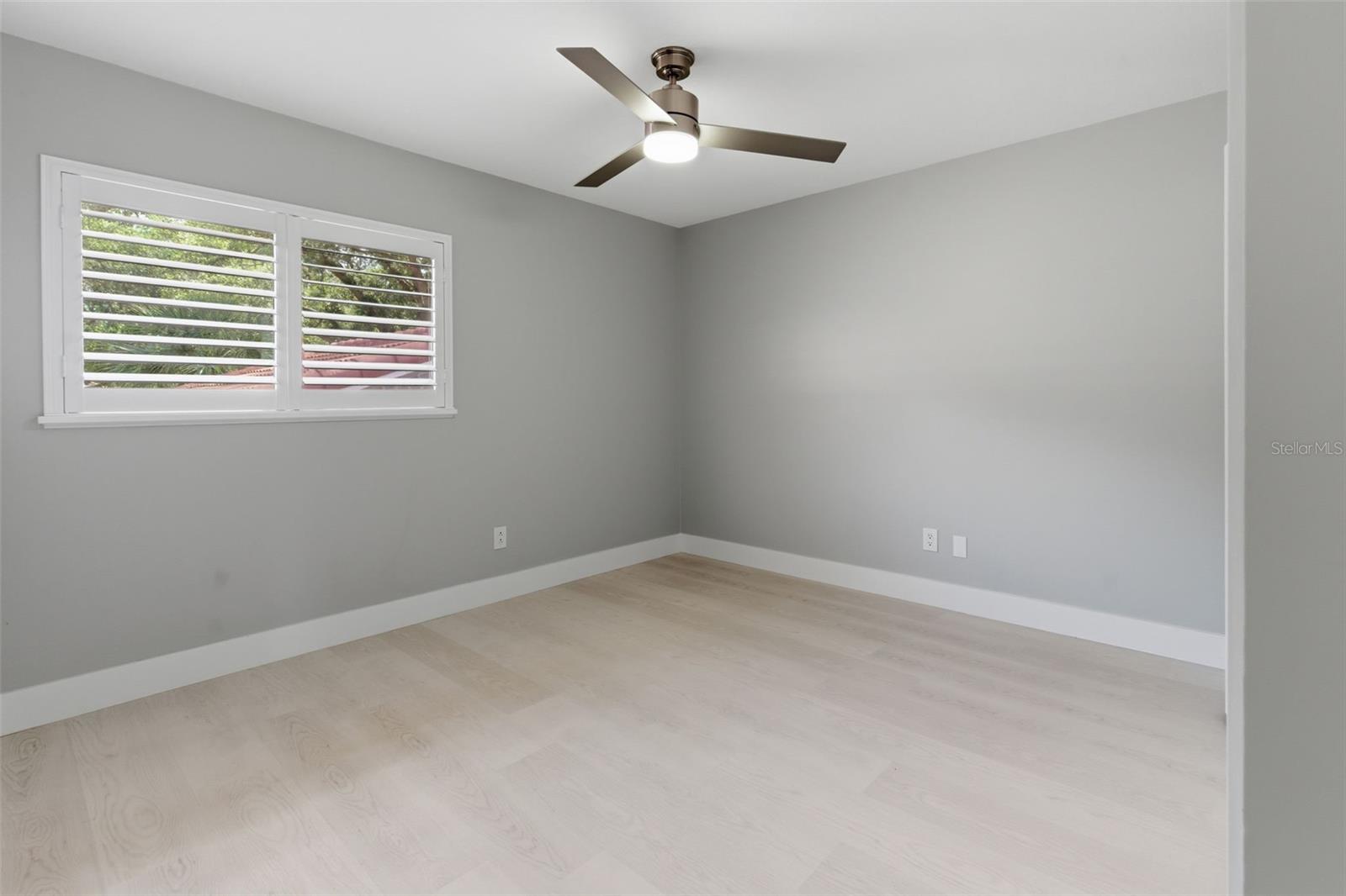 SANDPOINTE TWNHS SEC 02 - Residential