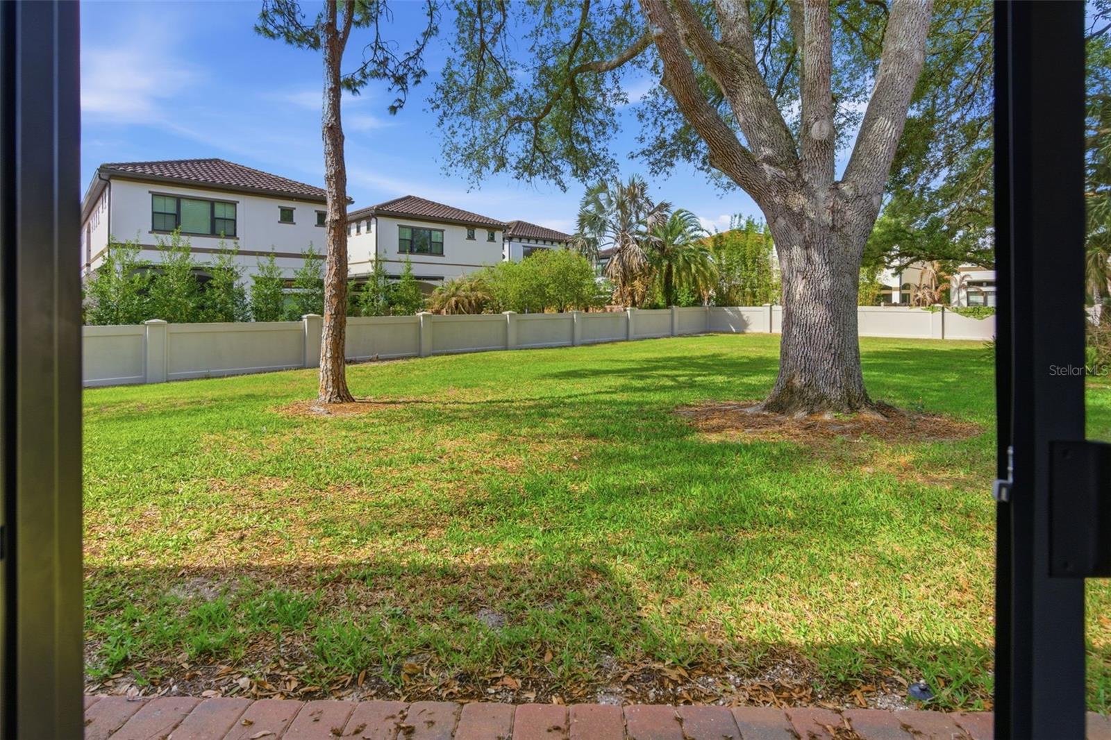 SANDPOINTE TWNHS SEC 02 - Residential