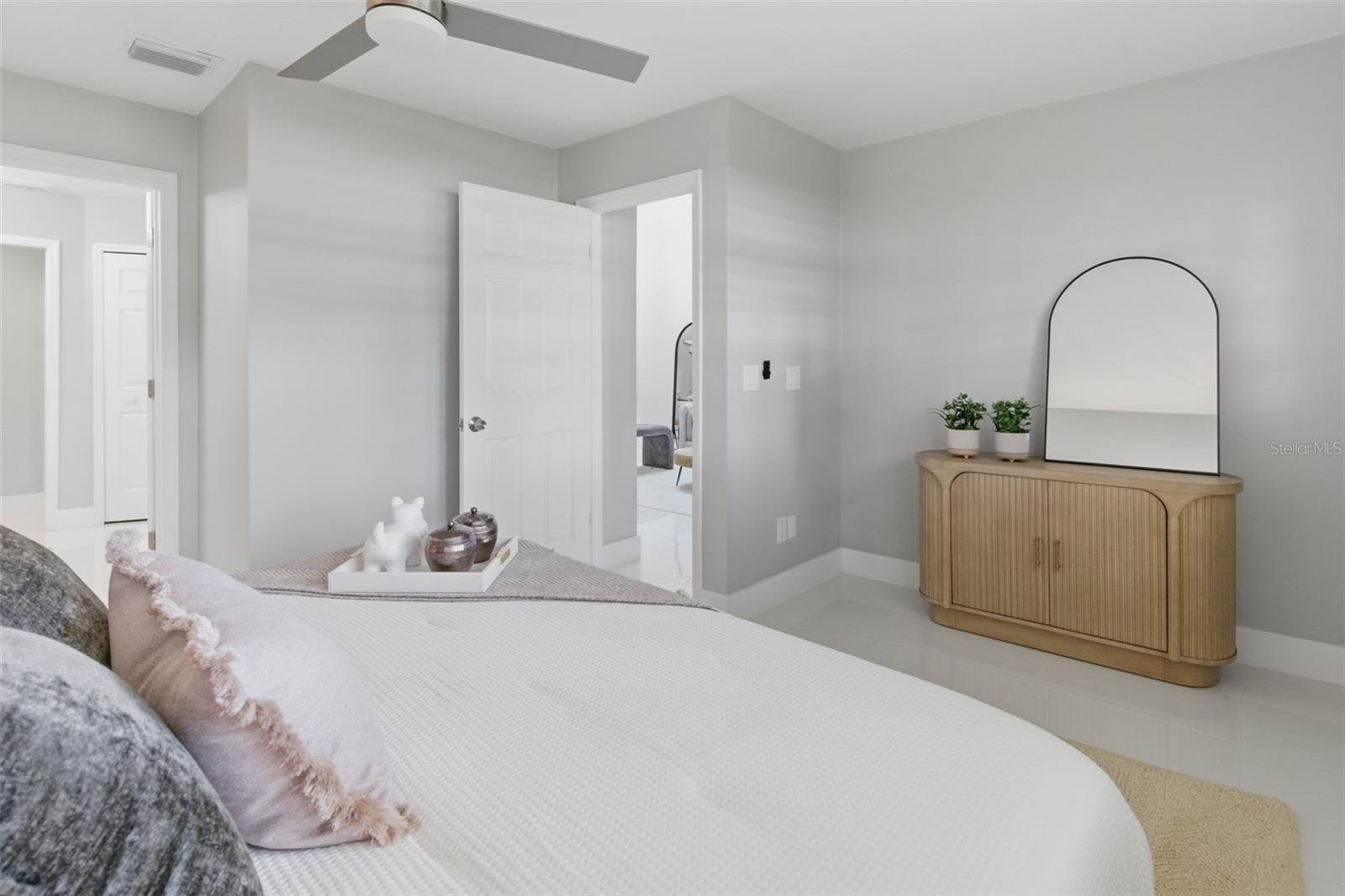 SANDPOINTE TWNHS SEC 02 - Residential