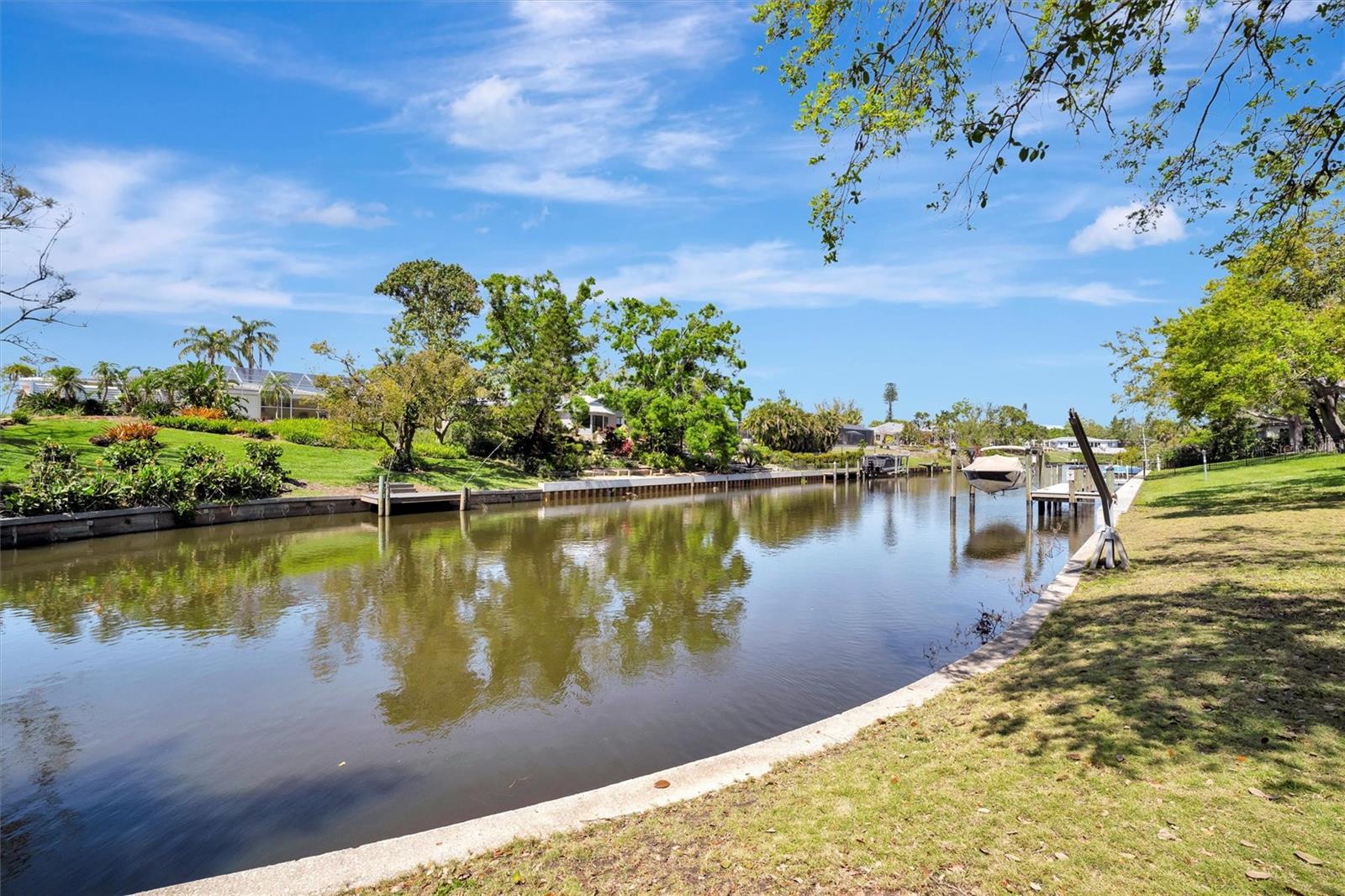 SOUTH GATE - Residential