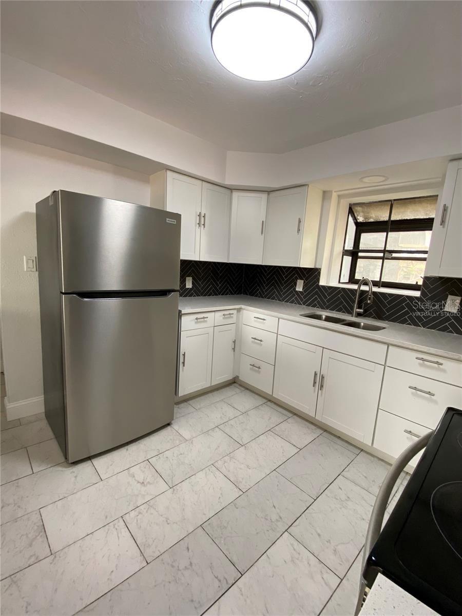 BRYN MAWR 2 - Residential