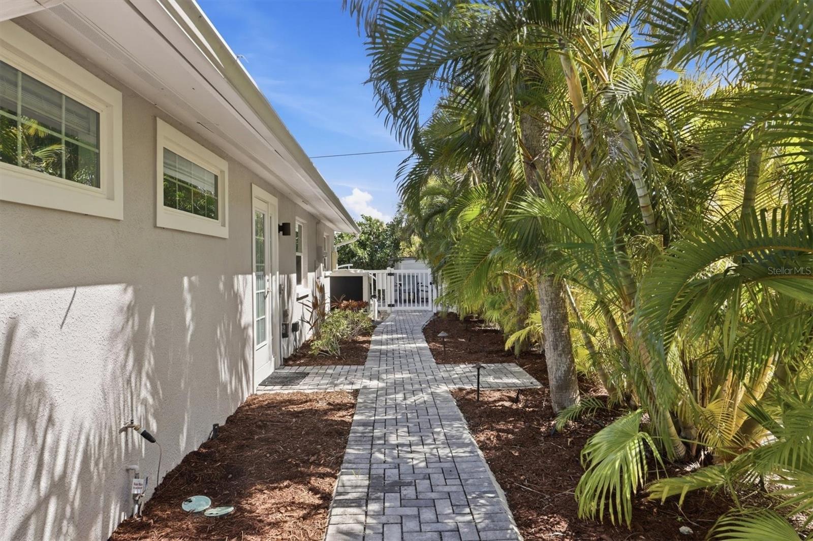 NEPTUNES GARDENS - Residential