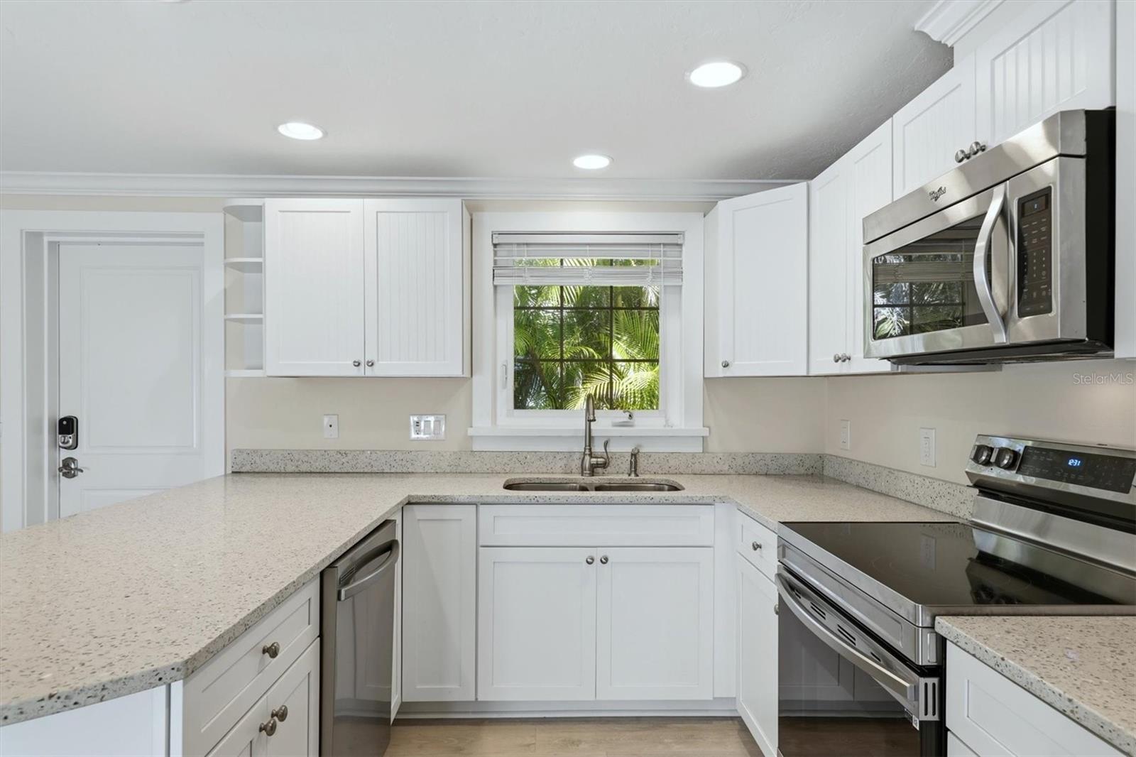 NEPTUNES GARDENS - Residential