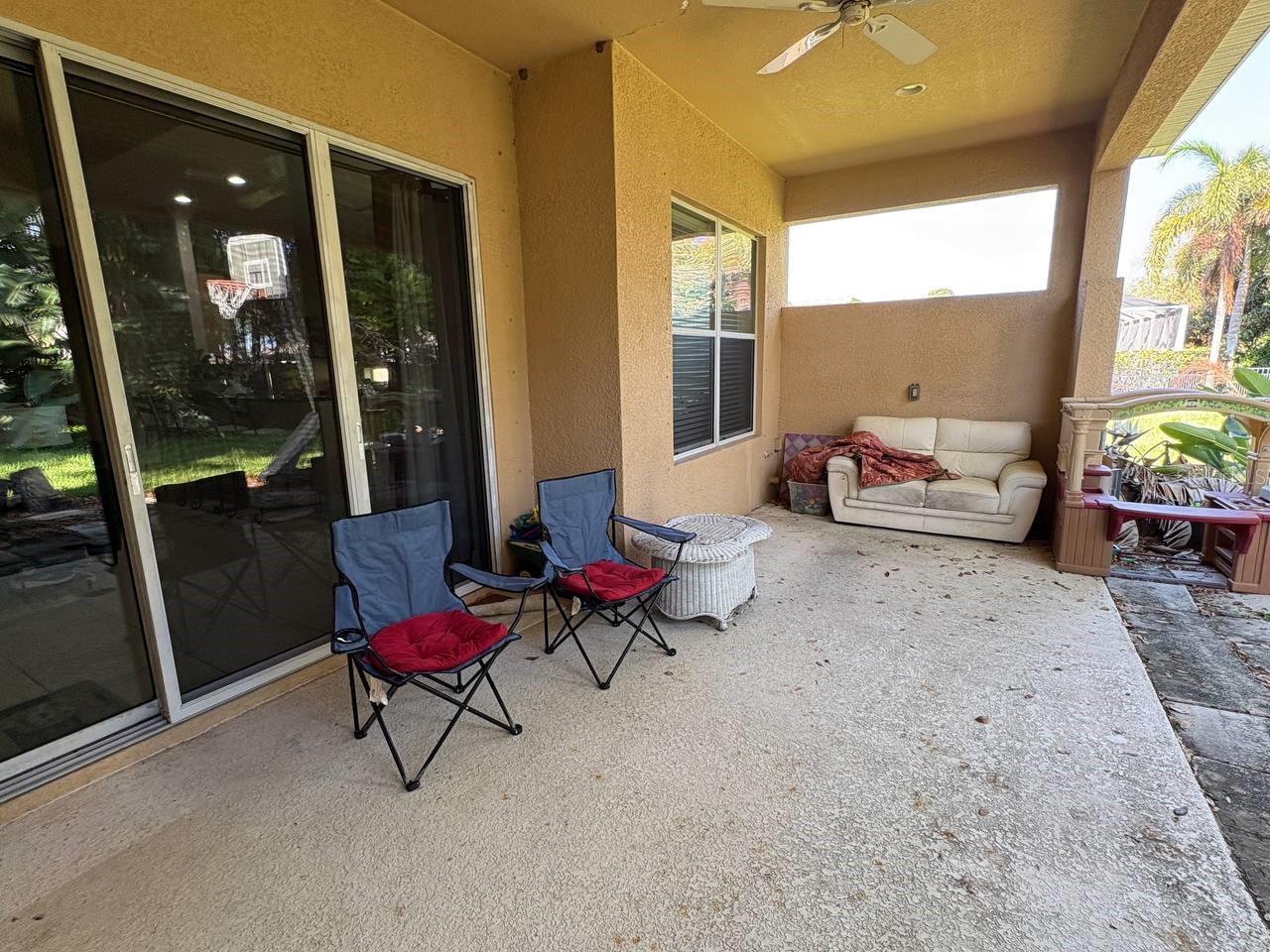 PALMA SOLA TRACE - Residential