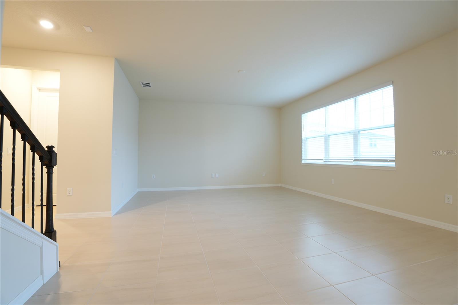 WINTER GROVE - Residential Lease