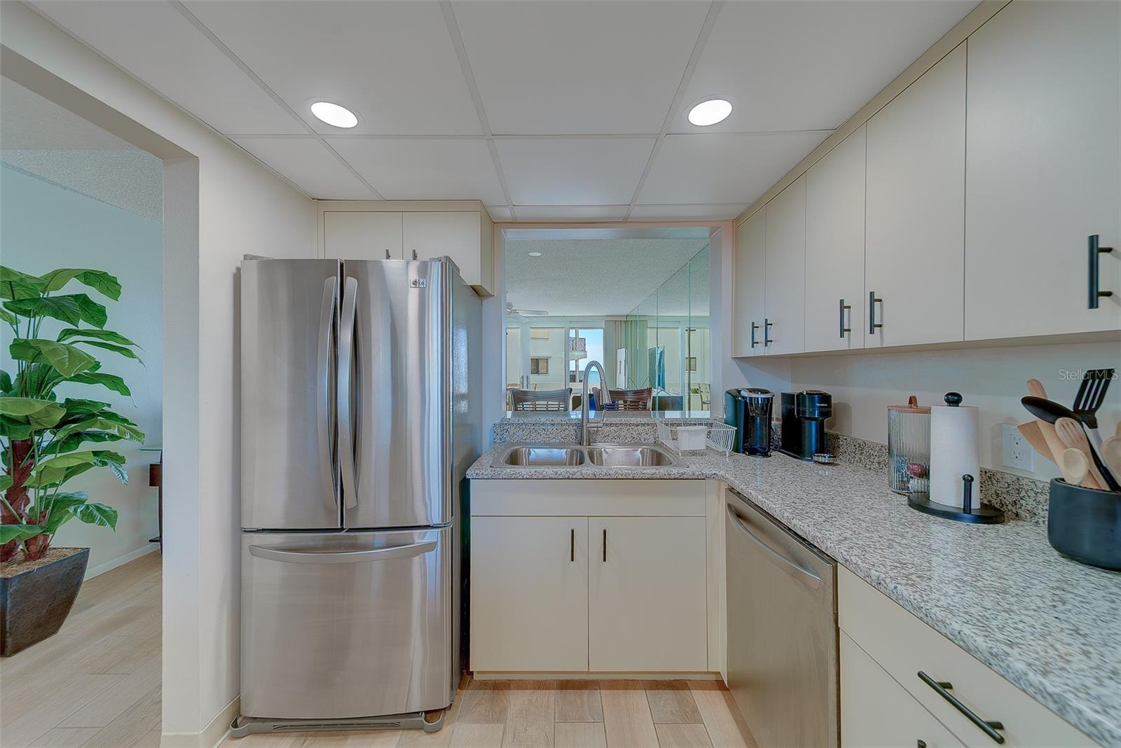 REDINGTON TOWERS 1 CONDO - Residential Lease