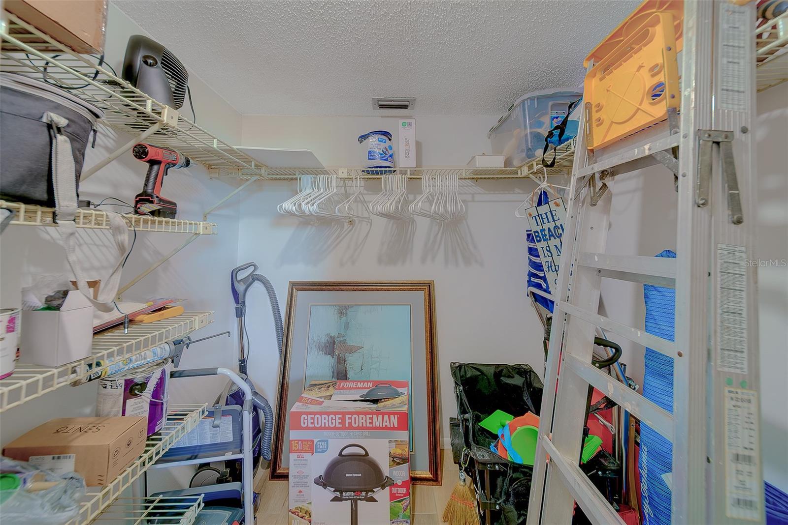 REDINGTON TOWERS 1 CONDO - Residential Lease