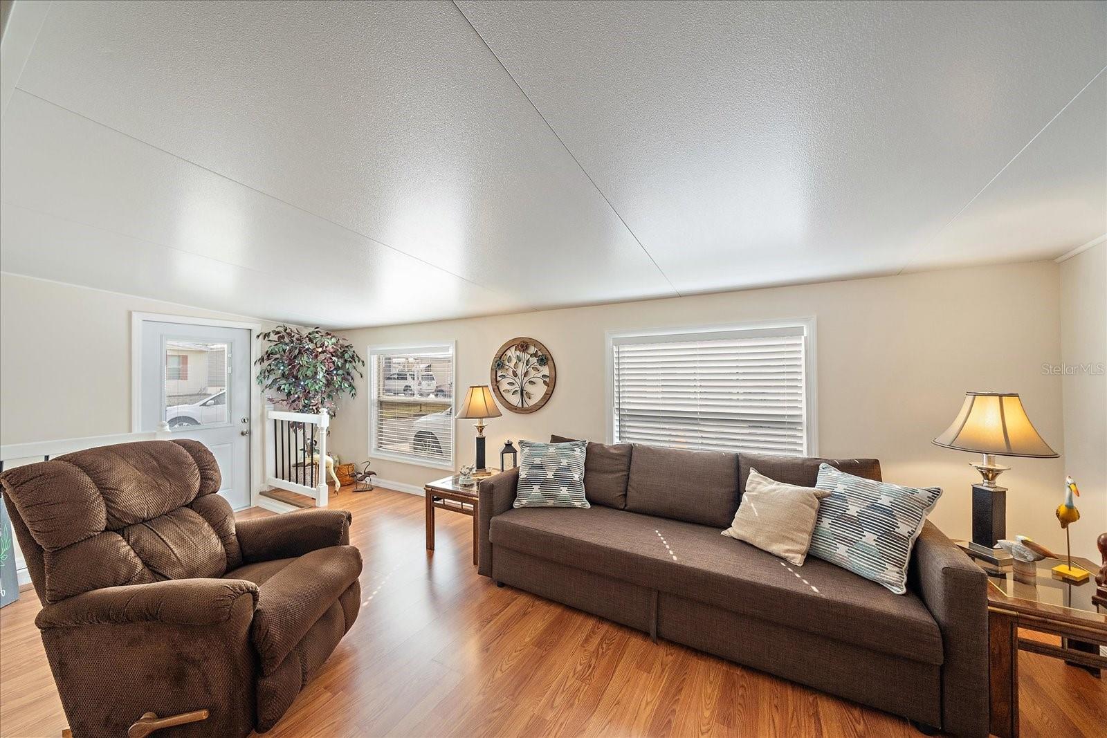 2900 8TH AVENUE W 49