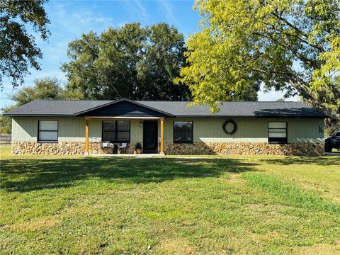 Photo of 37445 Grays Airport Road, Lady Lake, FL 32159 (MLS # G5104825)