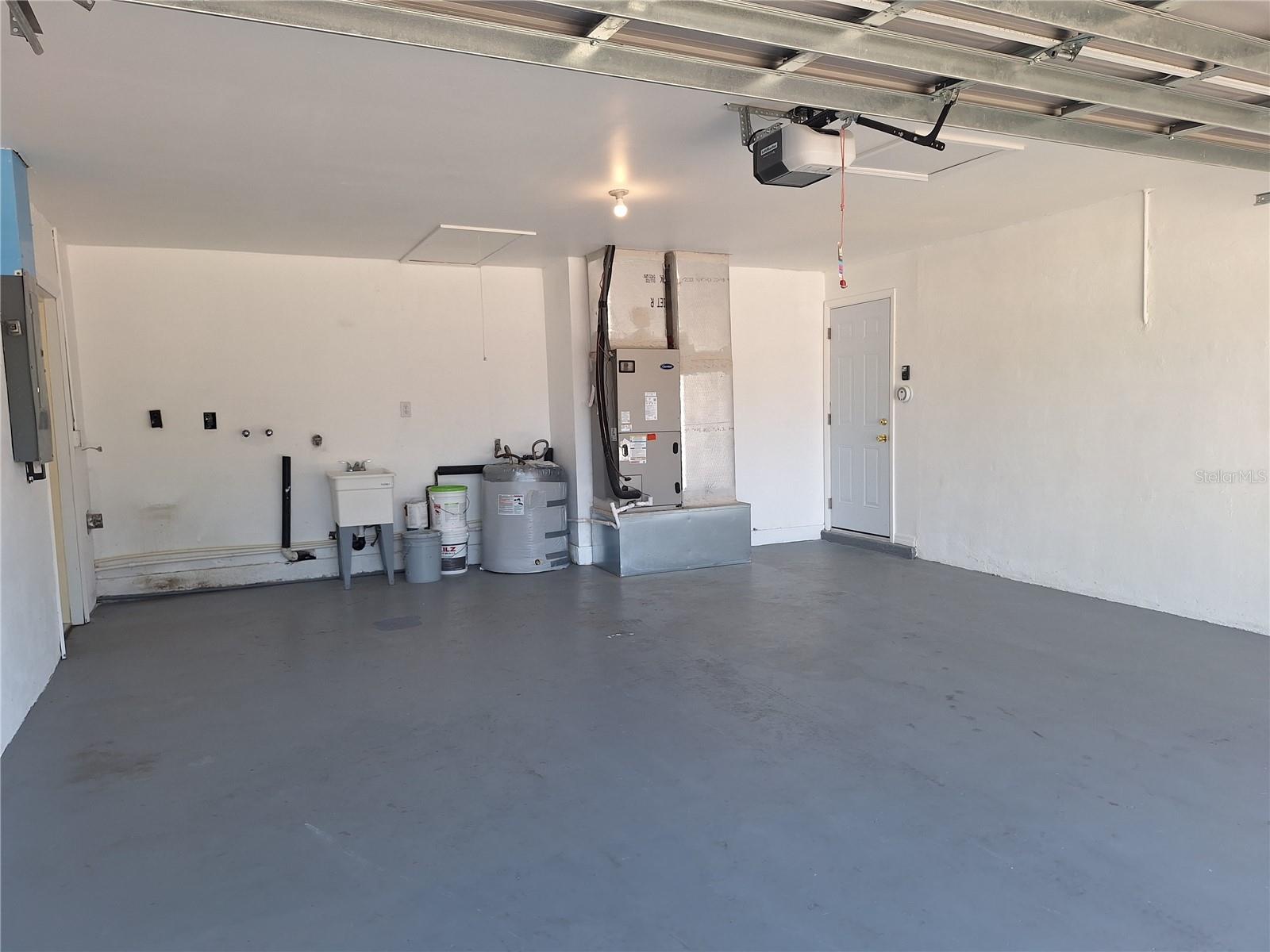 DEL PRADO IMPERIAL - Residential