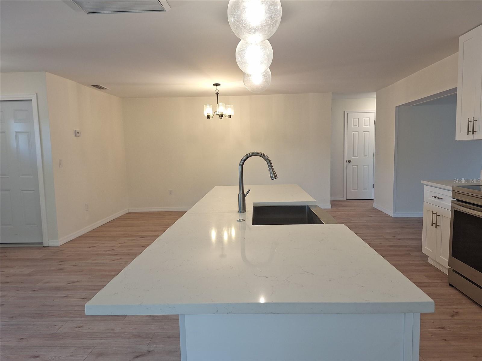 DEL PRADO IMPERIAL - Residential