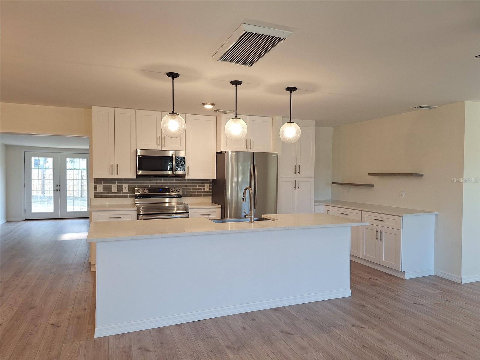 DEL PRADO IMPERIAL - Residential