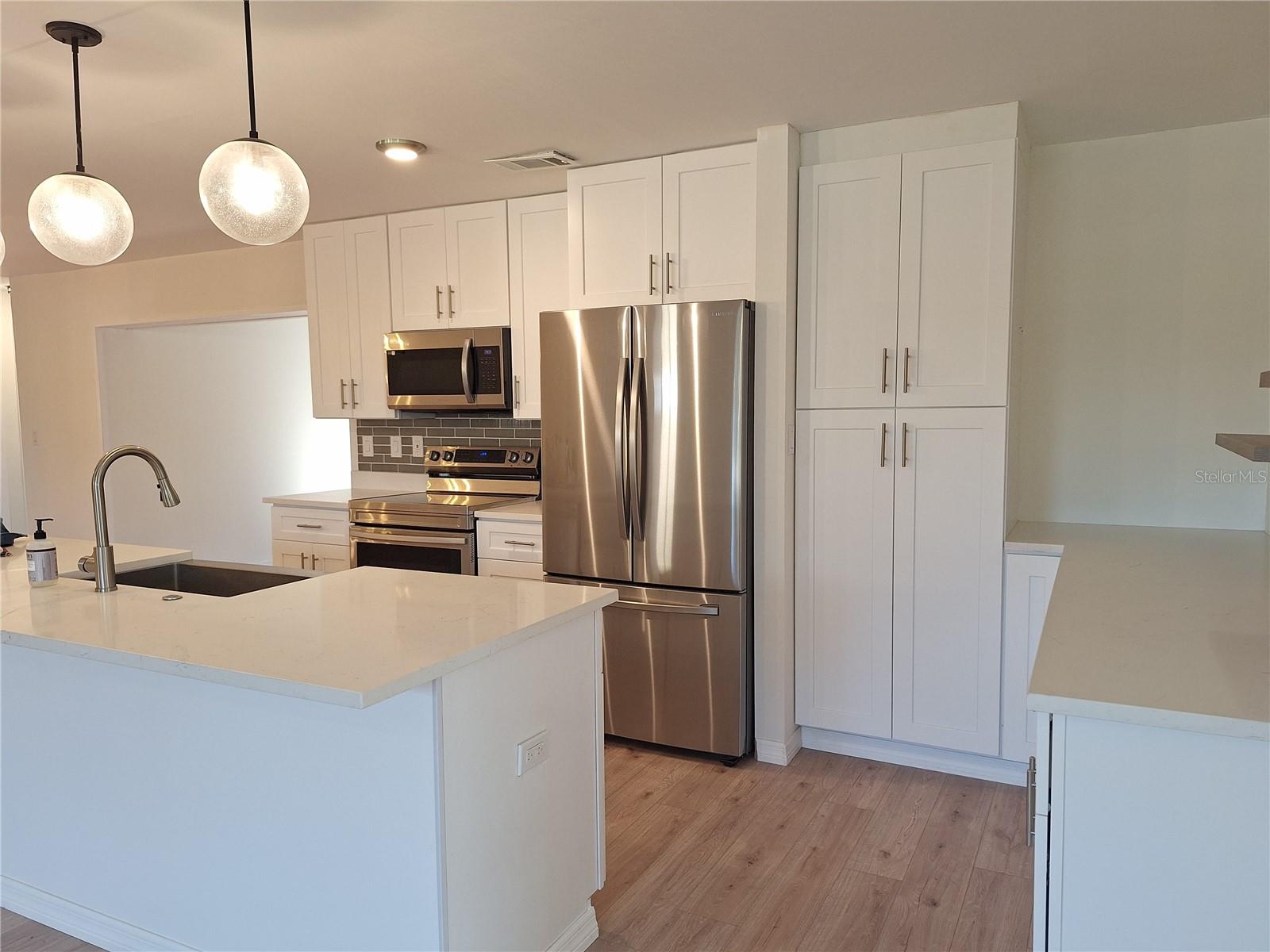 DEL PRADO IMPERIAL - Residential