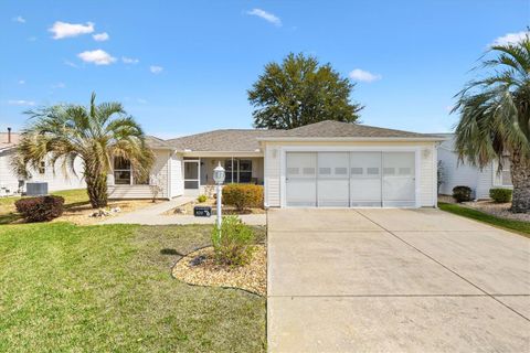 Photo of 9211 SE 179th Osage Place, The Villages, FL 32162 (MLS # G5109141)