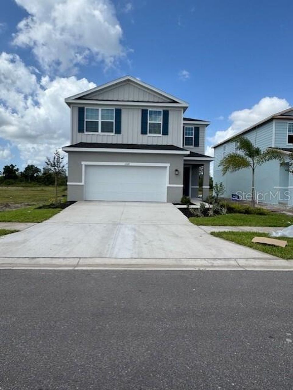 Photo of 2324 Scenic Park Loop, Wimauma, FL 33598 (MLS # J994016)