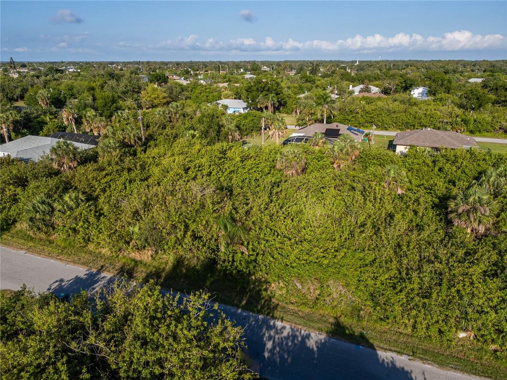 Photo of 138 Edgemere Street NW, Port Charlotte, FL 33948 (MLS # C7510121)