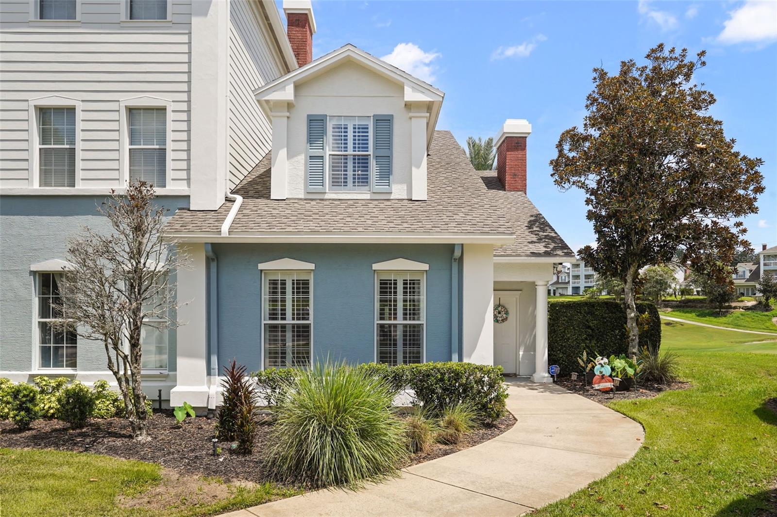 1593 HERITAGE CROSSING COURT
