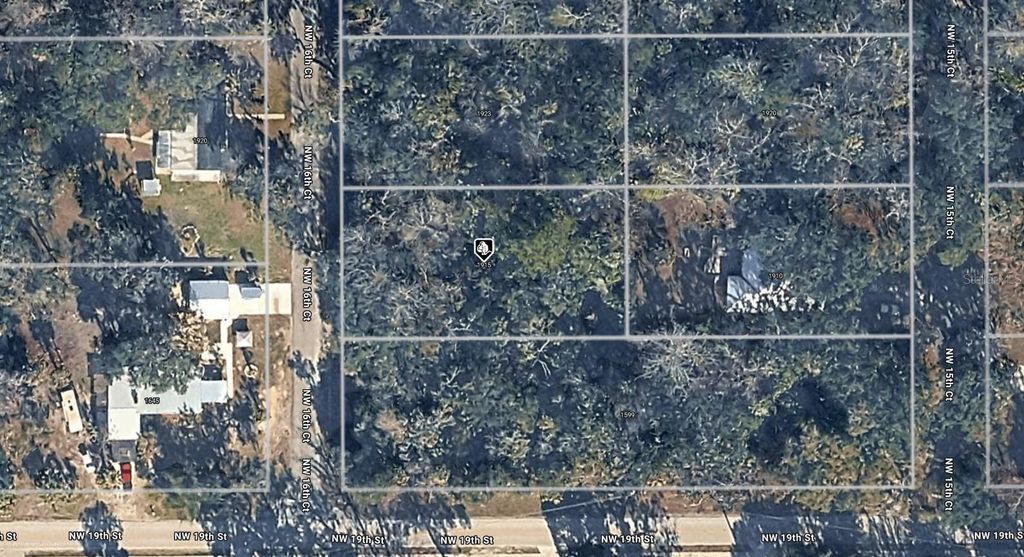 Photo of 1915 NW 16th Court, Crystal River, FL 34428 (MLS # A4691854)