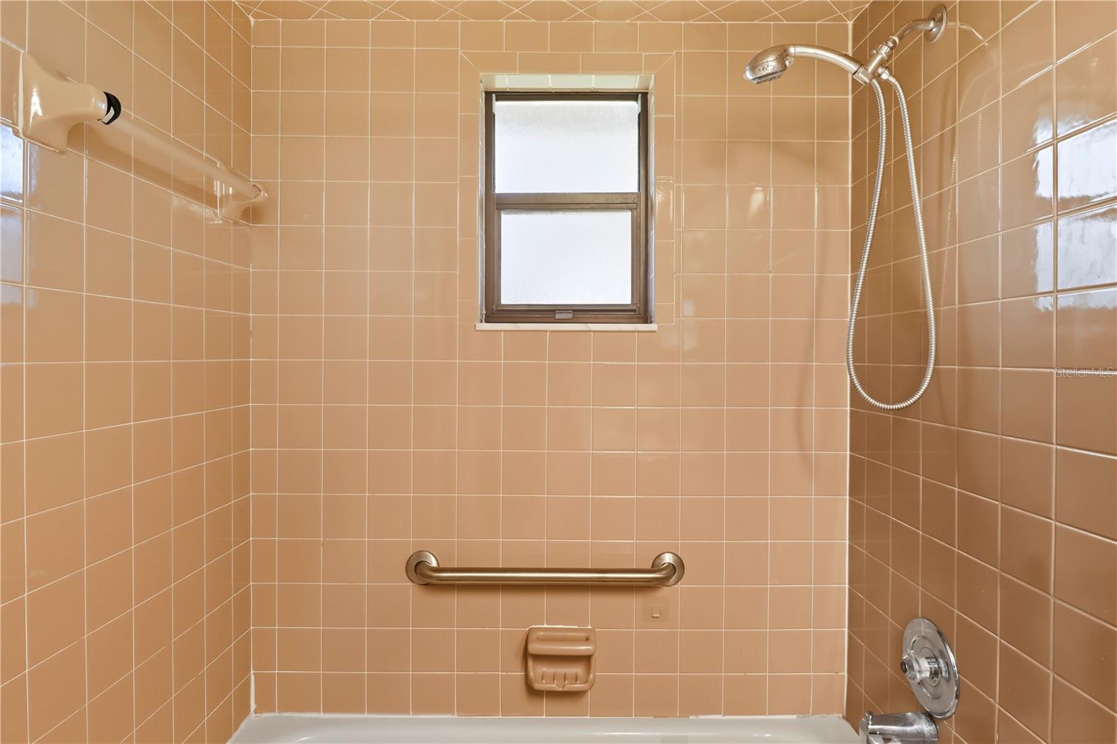 CONNELL HEIGHTS UNIT 06 - Residential