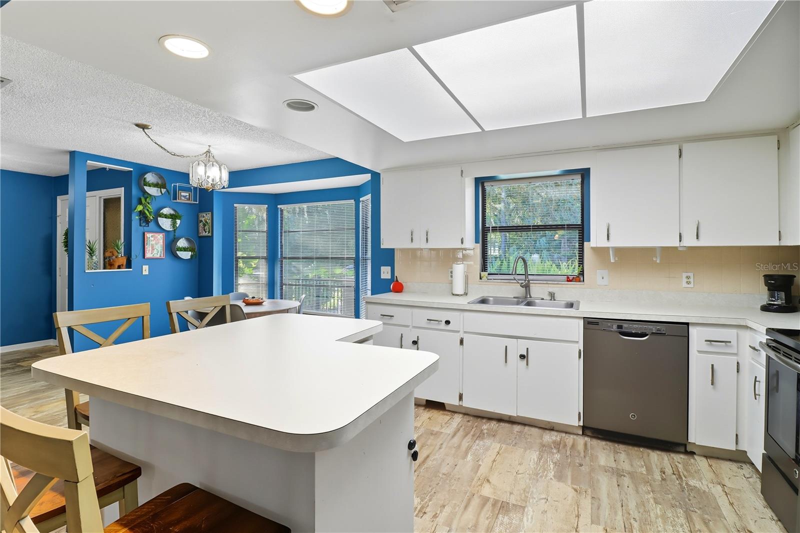 CONNELL HEIGHTS UNIT 06 - Residential