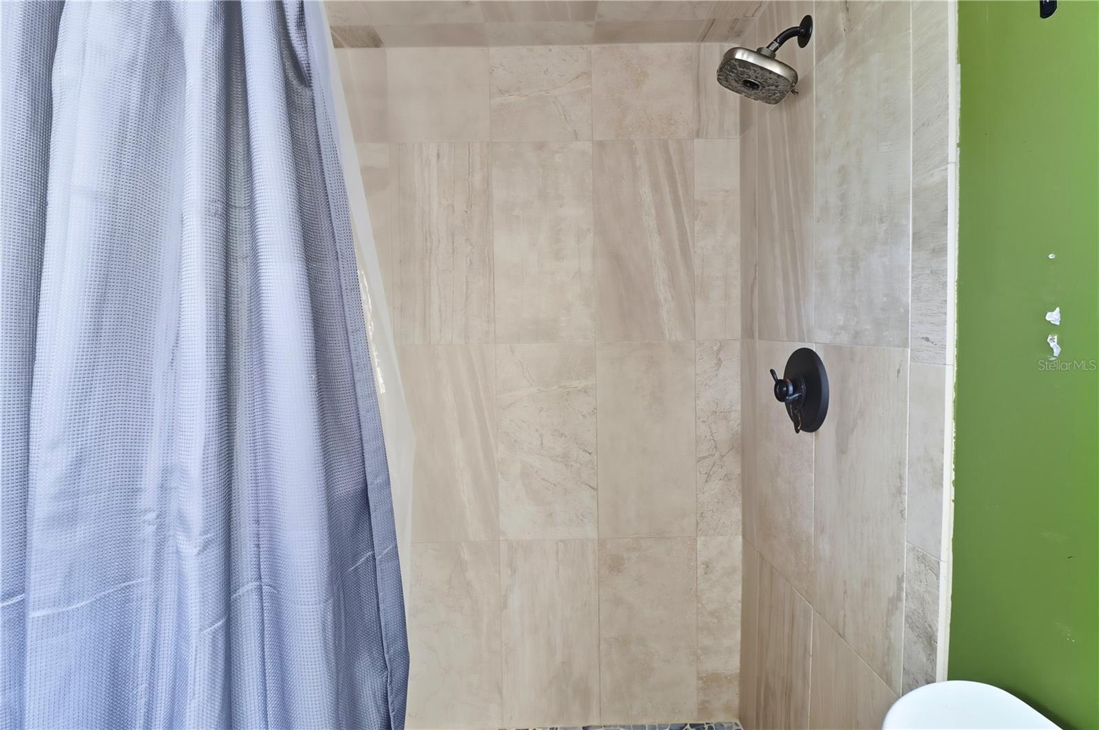 CONNELL HEIGHTS UNIT 06 - Residential