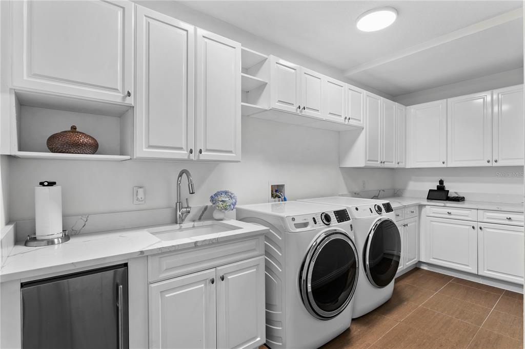 THE ALAGON ON BAYSHORE A CONDO - Residential