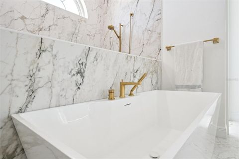 Tiny photo for 10839 Lakeshore Drive, Clermont, FL 34711 (MLS # G5108839)