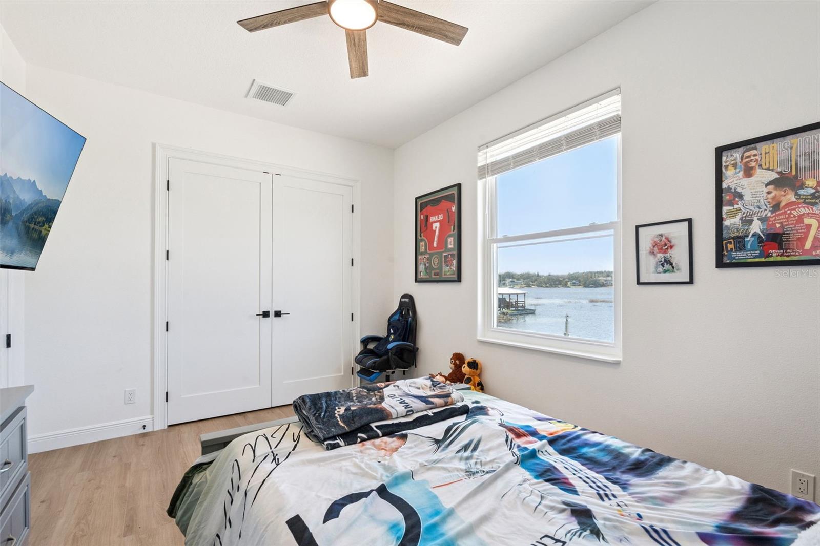 CRESCENT LAKE CLUB FOURTH ADD - Residential