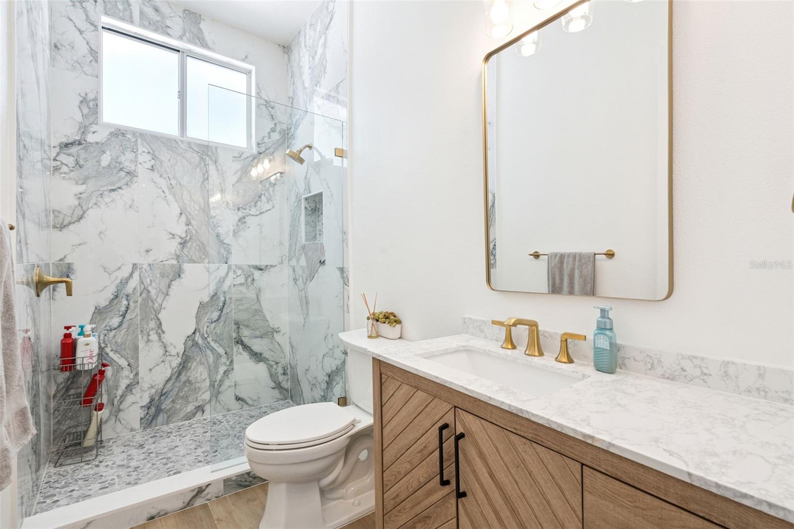 CRESCENT LAKE CLUB FOURTH ADD - Residential