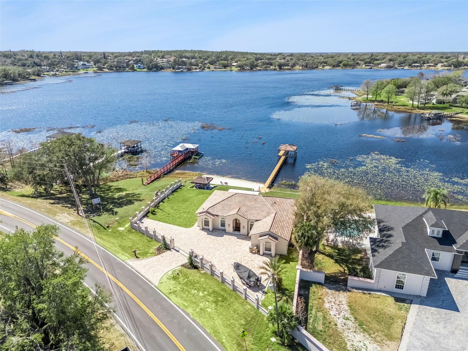 CRESCENT LAKE CLUB FOURTH ADD - Residential