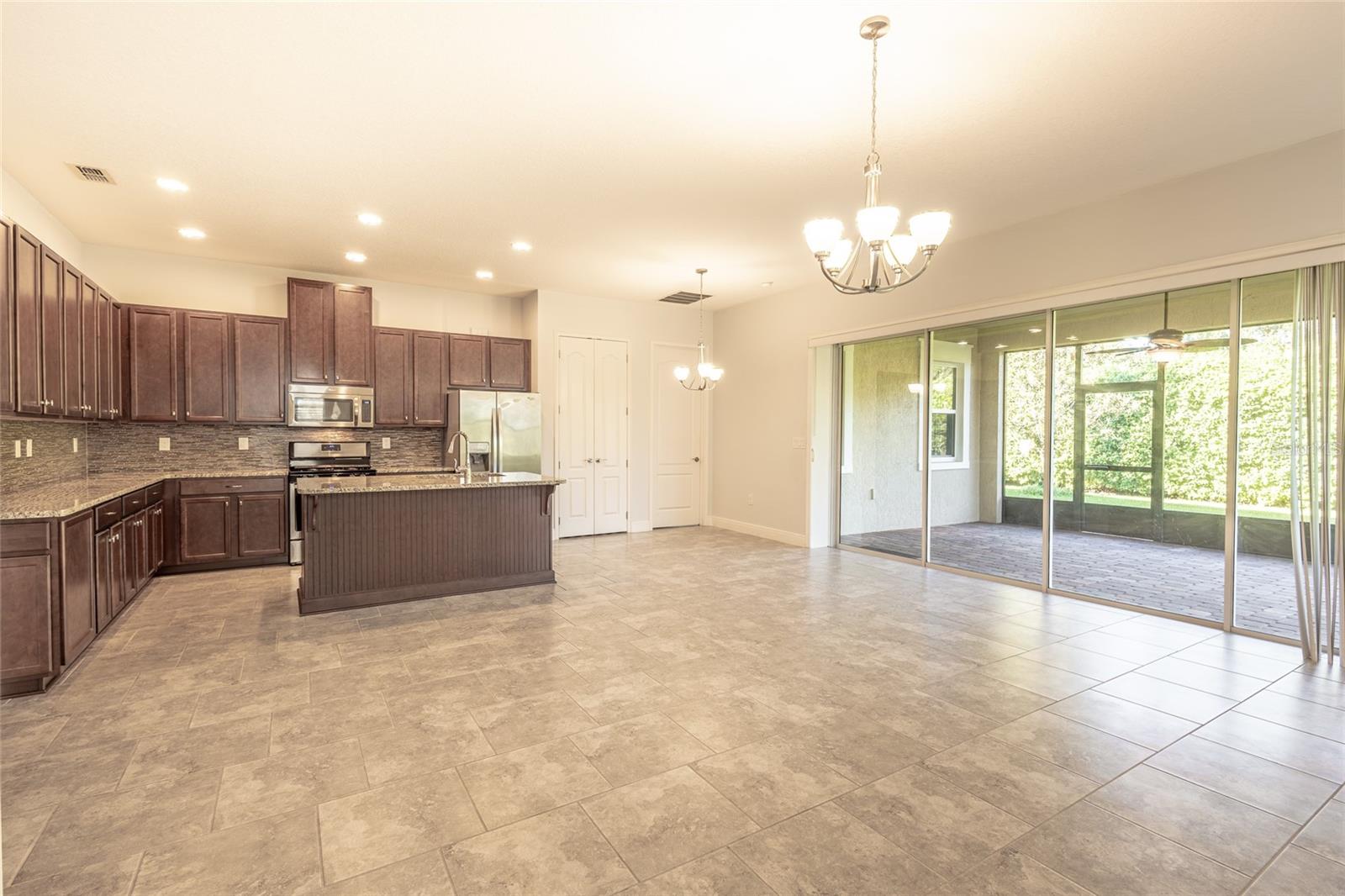 TWIN LAKES PH 1 - Residential