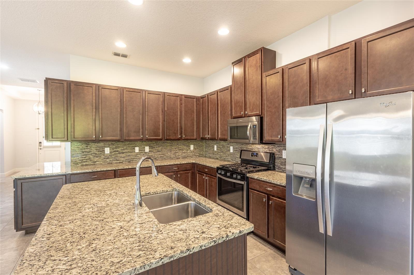 TWIN LAKES PH 1 - Residential